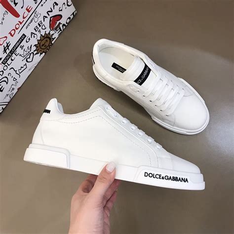 dolce gabbana ropa hombre|dolce gabbana tenis mujer.